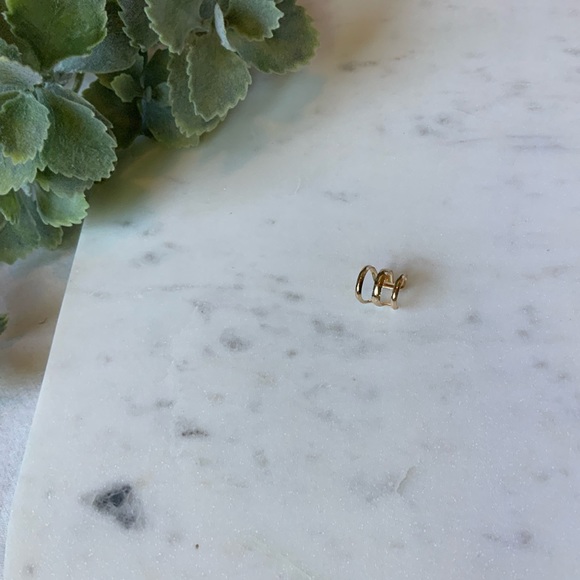 Triple Band Cuff Earring - Picture 3 of 8